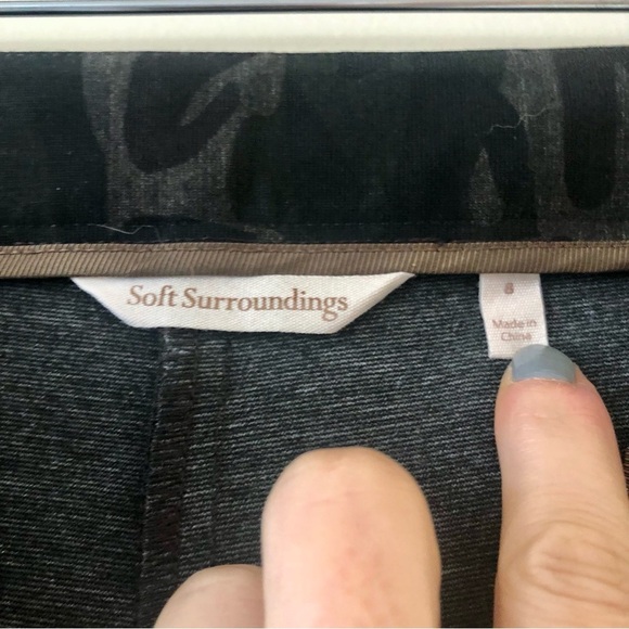 Soft Surroundings Willow Camo Pants Size 8 - Picture 8 of 9